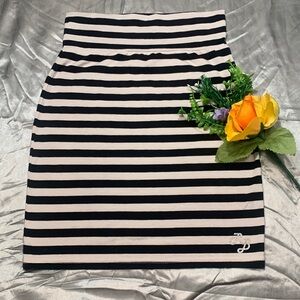 🌹 Rebecca Bonbon • Vintage Black & White Striped Mini Skirt